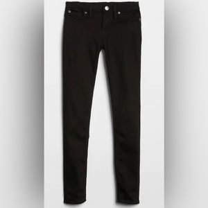 BRAND NEW never worn